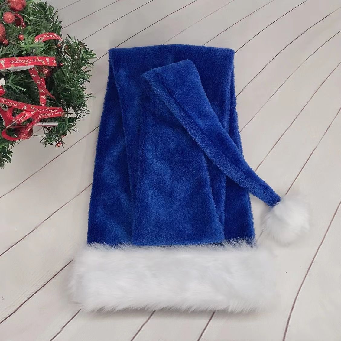 Green polyester Christmas party hat, 59.1 inches long