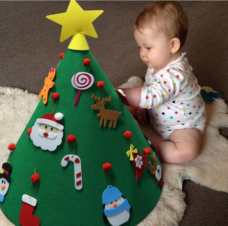Felt ornaments that lift off and go back on the tree