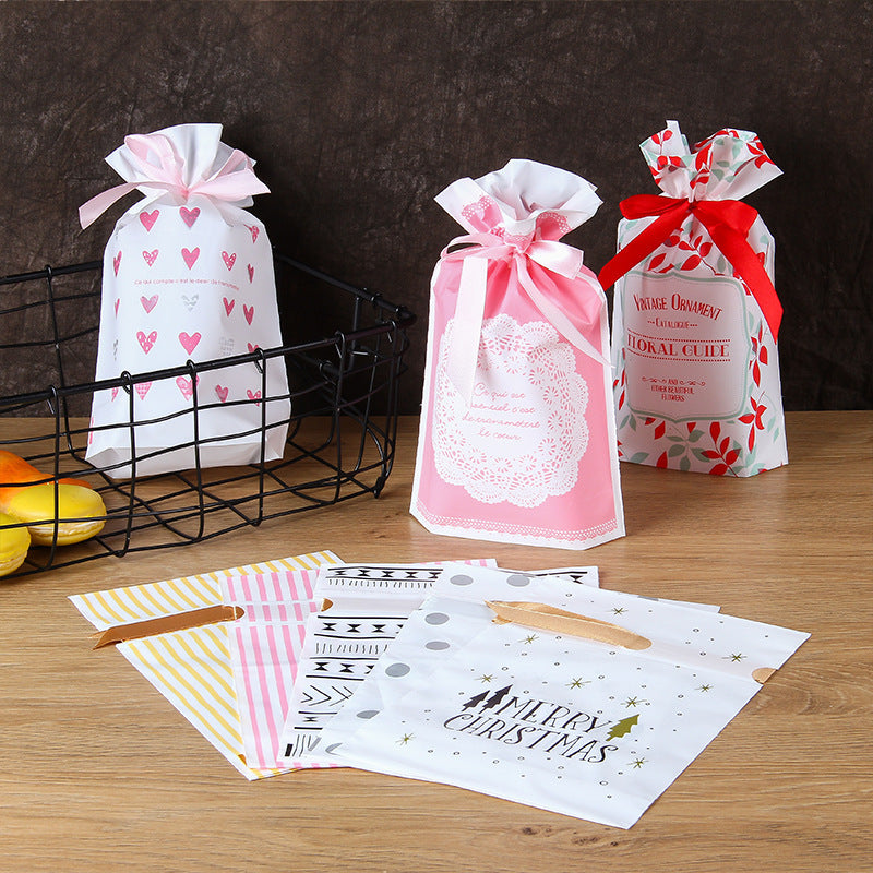 Printed bear design on the Christmas drawstring favor bag