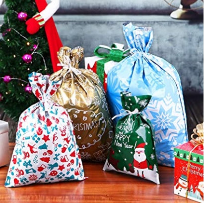Set A of five foil Christmas gift bags in four colors