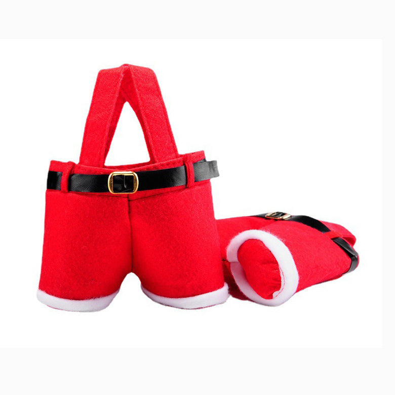 Fabric Christmas treat pouch that holds wrapped candy for guests