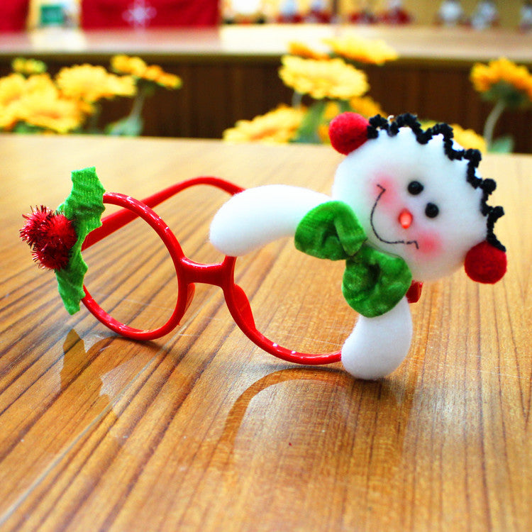 Christmas party glasses sized 5.7 inches wide for an adult face