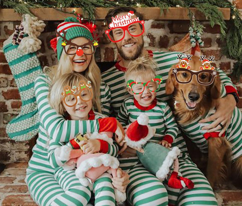 Paper Christmas 3D glasses with laser effect lenses