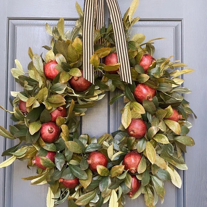 Plastic Christmas panel that holds its shape between seasons