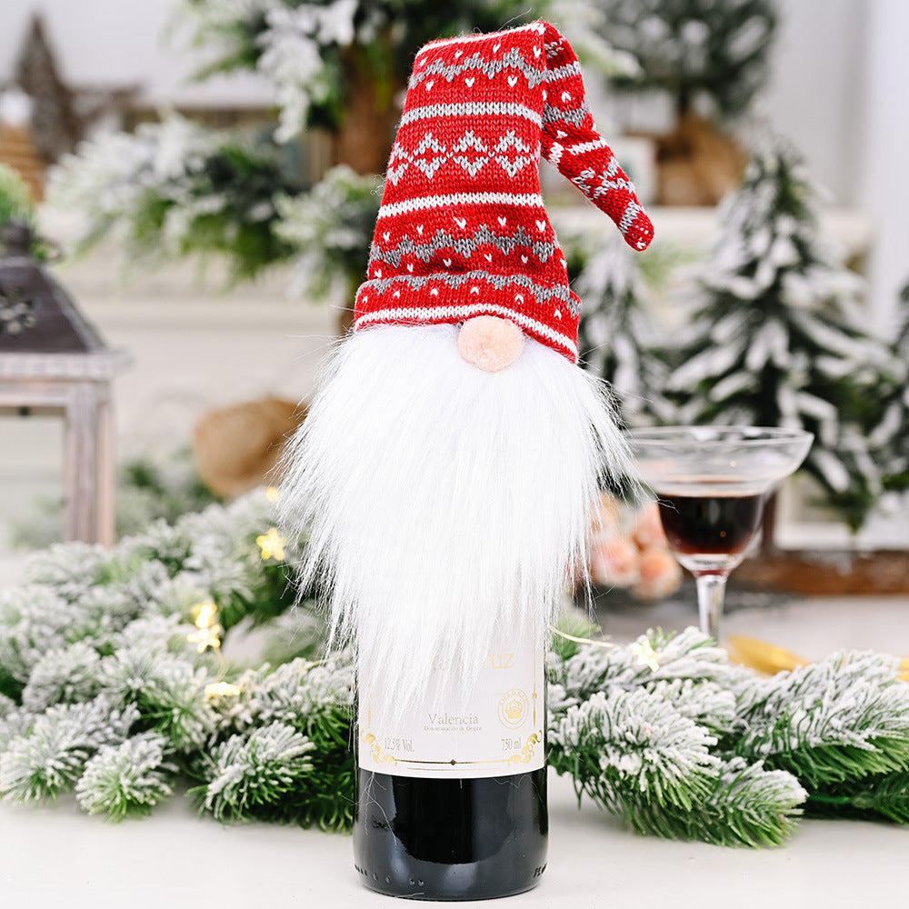 Christmas wine bottle sleeve sized to fit a standard wine bottle