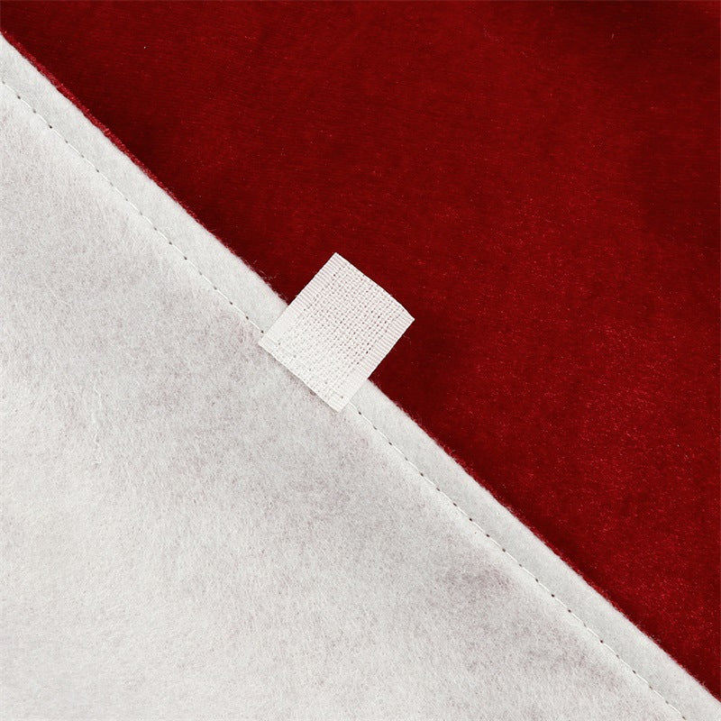 Tree skirt measuring 48 inches, about 122 centimeters across