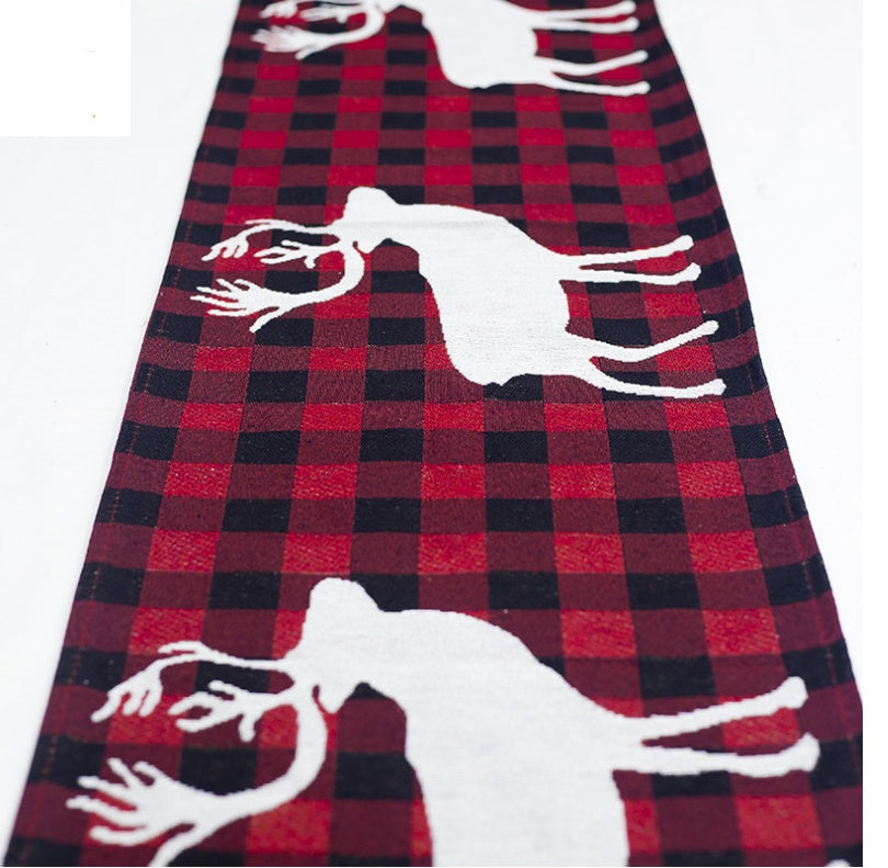 Table runner cut 13.8 inches wide along its whole length