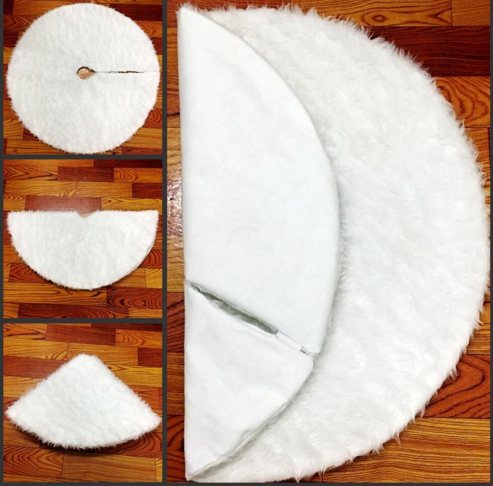 Smallest 30.7 inch plush Christmas tree skirt in the size range