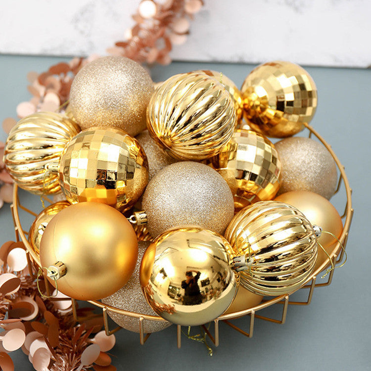 Black 1.6 inch plastic baubles from the nineteen shade range