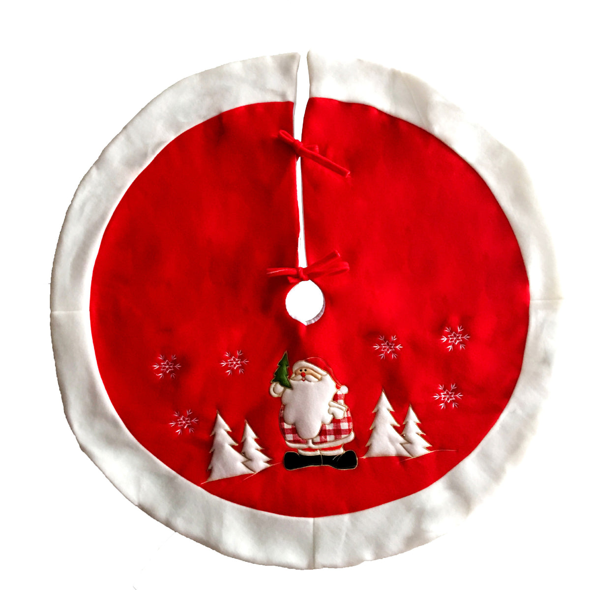 Soft flannel surface of the round Christmas tree skirt