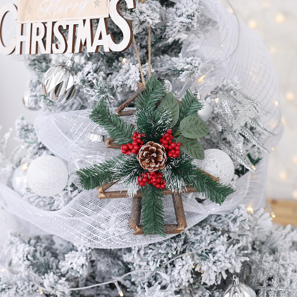 Flat profile Christmas ornament suited to a garland or a window