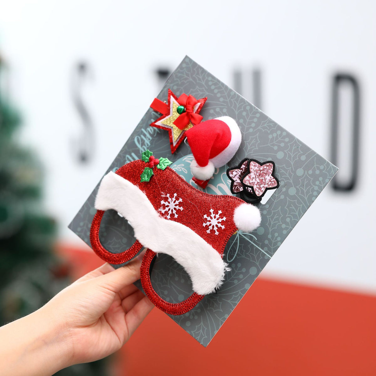 Christmas hair accessory set supplied ready to give as a gift