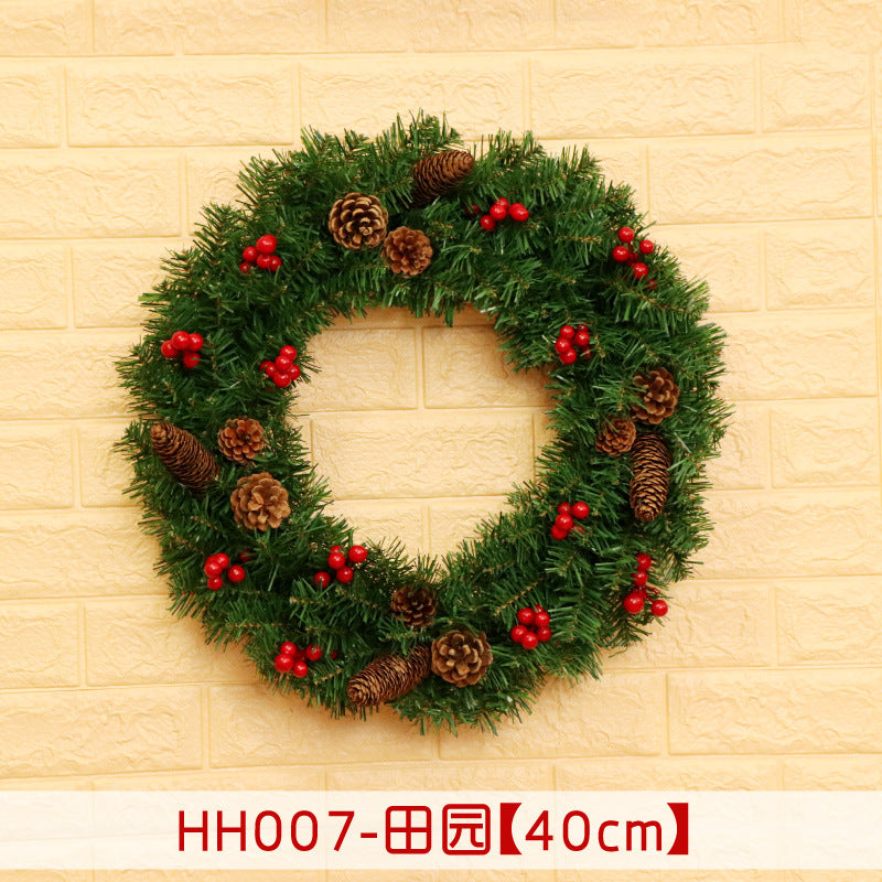 Mid size rattan Christmas wreath measuring 19.7 inches across