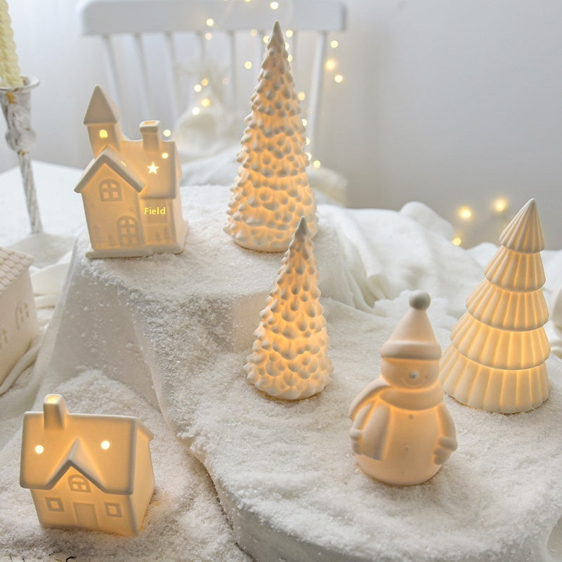 Small tile house luminous Christmas figure weighing about 3.4 ounces