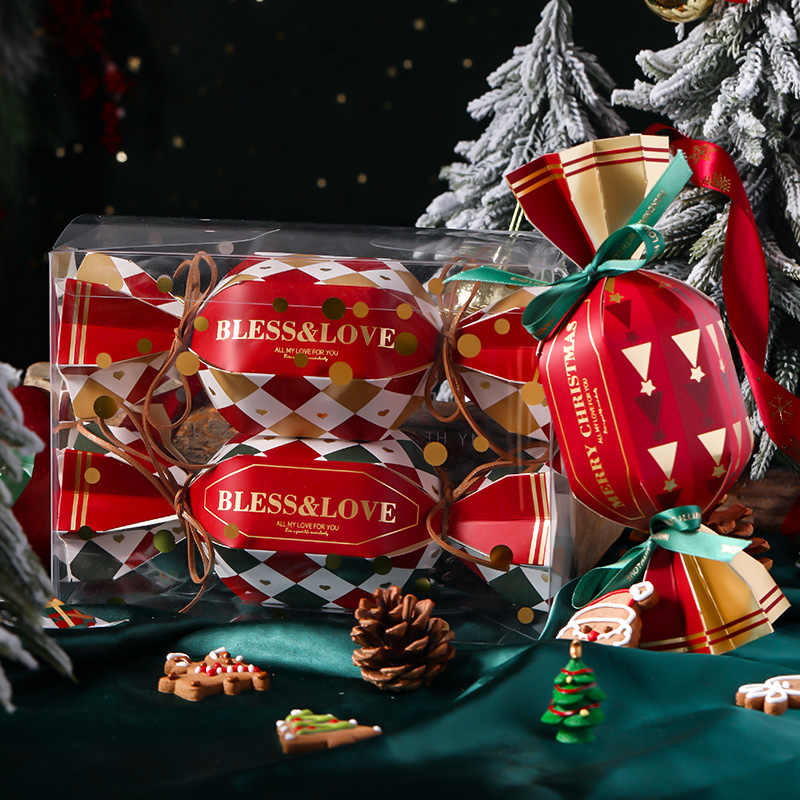 Kraft paper Christmas gift boxes that fold up and close with a sticker