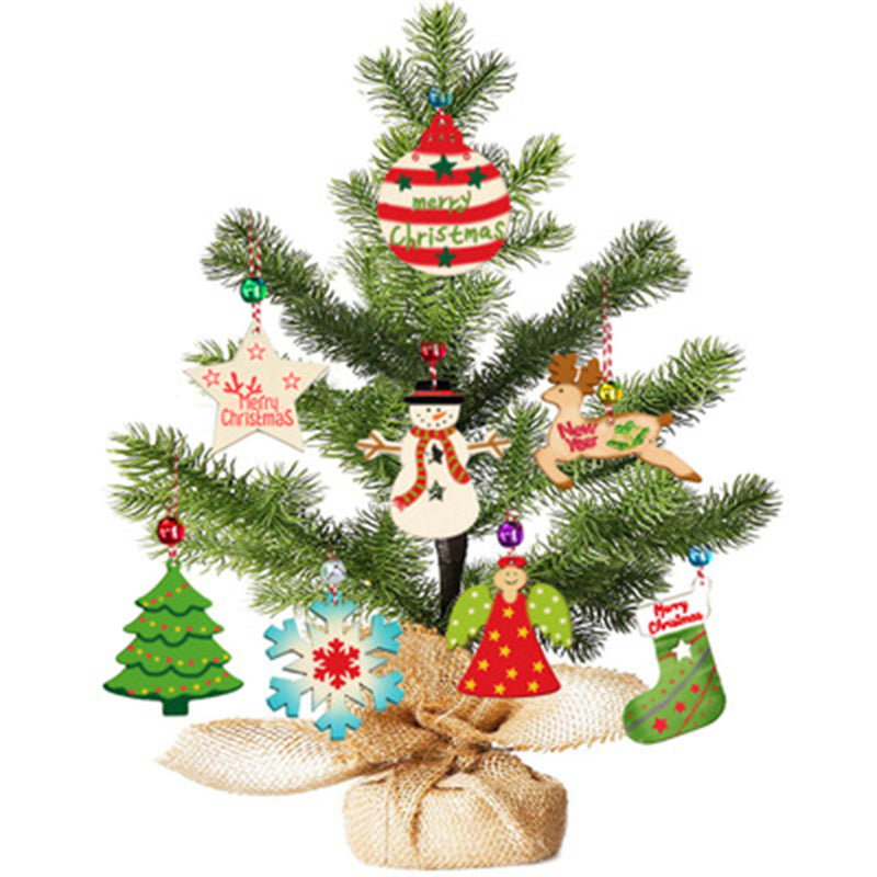 Boxwood Christmas pendant polished smooth on both faces