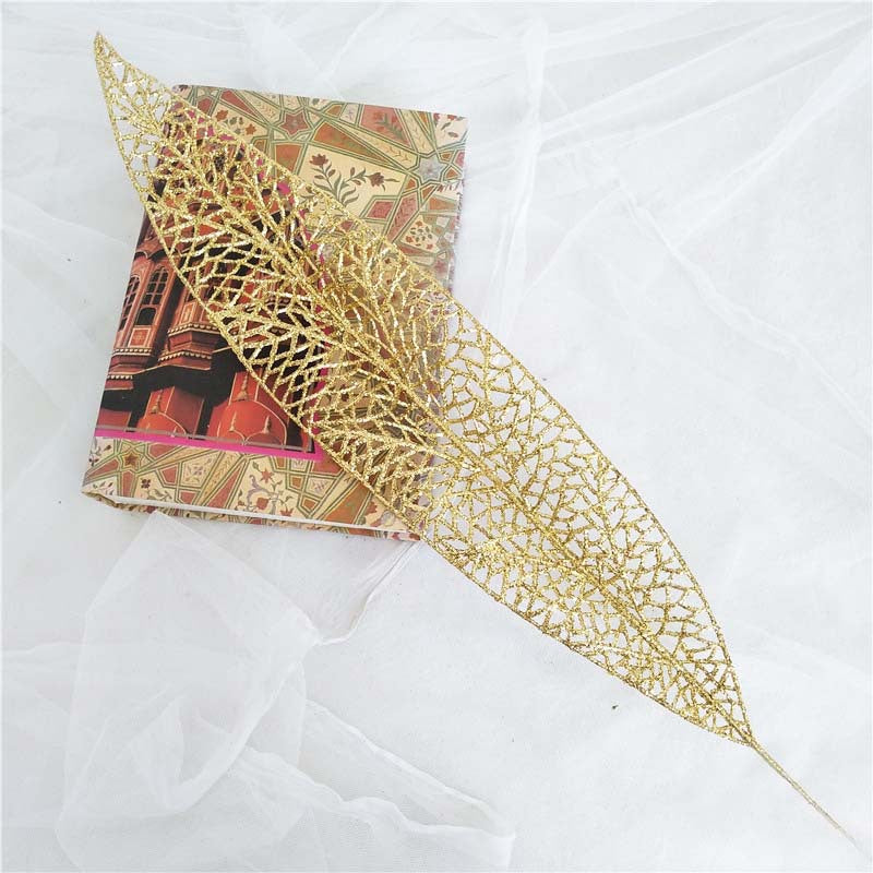 Purple glitter leaf Christmas spray from the five color range