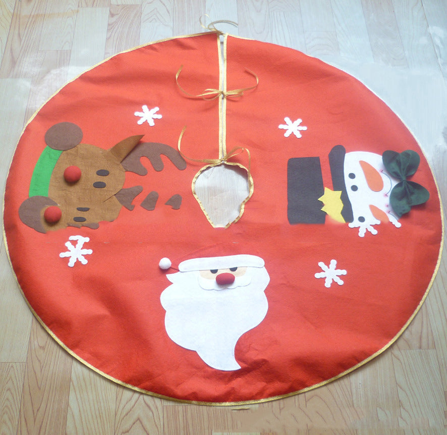 Round cloth tree skirt with a trimmed edge, 39.4 inches wide