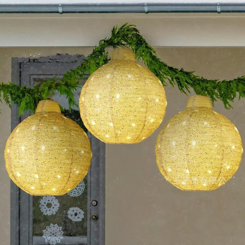 Round Christmas pendant offered in red, gold or green