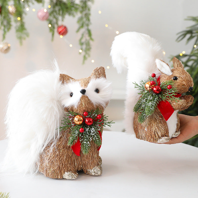 Straw squirrel woodland decoration, one of three animal shapes offered