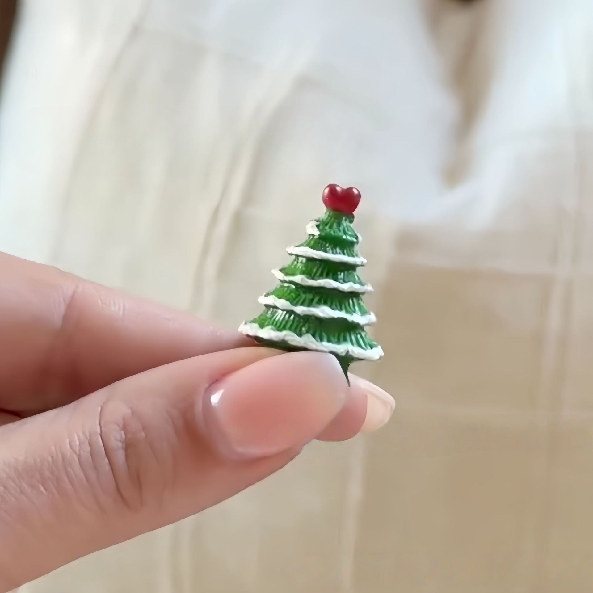 Small hinged Christmas ornament, one decoration supplied per order