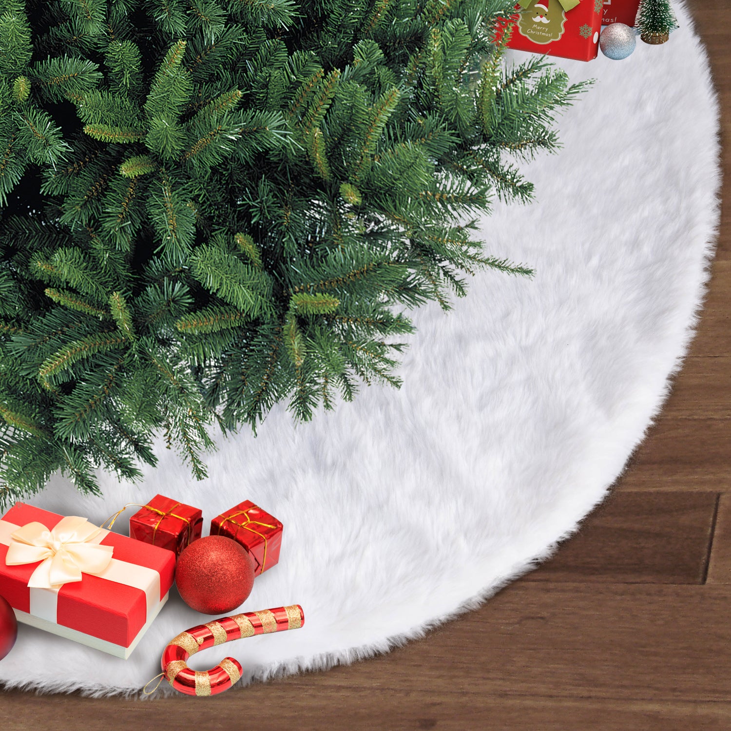 White plush Christmas tree skirt in flannel measuring 47.2 inches across