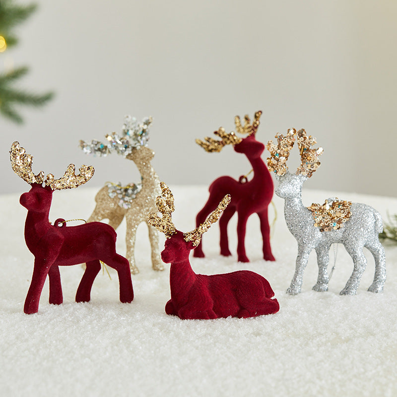 Small flocked deer pendant in sequinned fabric, the first small design